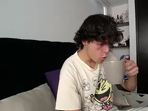 Santiago kiler online show from 02/10/25, 02:05