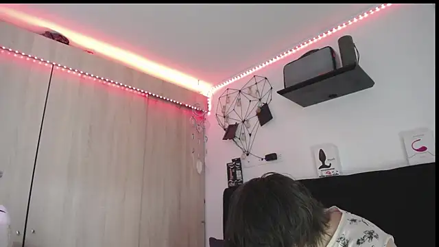 Santiago kiler online show from 03/05/26, 06:15