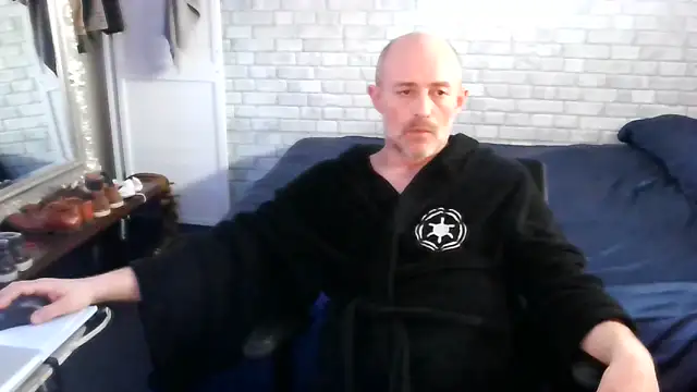 Snapshot of HnH69 chatting on 03/04/26, 03:18 HnH69 online show from 03/04/26, 03:18