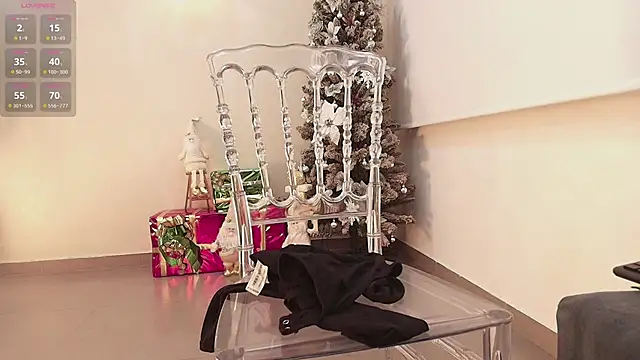 Sassy--Girl online show from 12/14/25, 11:04