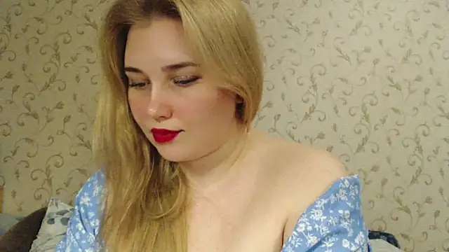 mmmPinUpGirl online show from 03/02/25, 10:48