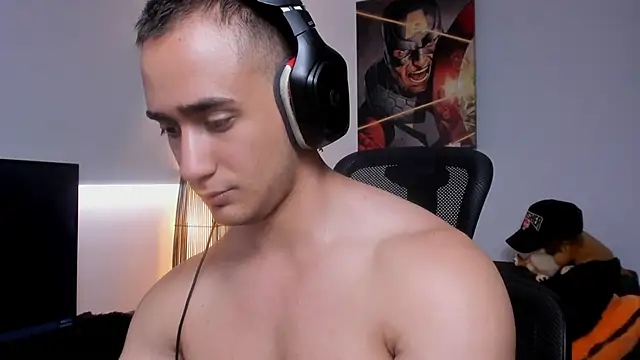 Snapshot of AlexRivera6 chatting on 01/13/25, 09:09 AlexRivera6 online show from 01/13/25, 09:09