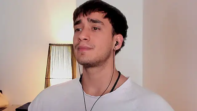 AlexRivera6 online show from 02/01/26, 09:02