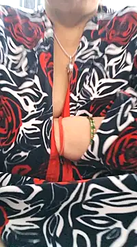 Snapshot of Kavya_XX chatting on 12/07/24, 08:33 Kavya XX online show from 12/07/24, 08:33