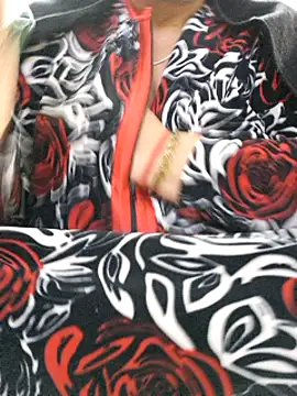 Snapshot of Kavya_XX chatting on 12/08/24, 05:39 Kavya XX online show from 12/08/24, 05:39