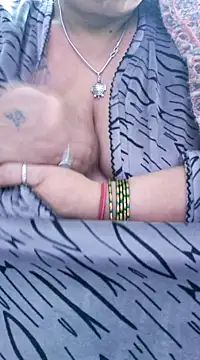 Snapshot of Kavya_XX chatting on 12/21/24, 05:58 Kavya XX online show from 12/21/24, 05:58