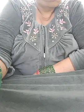 Snapshot of Kavya_XX chatting on 12/28/24, 08:16 Kavya XX online show from 12/28/24, 08:16