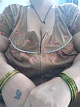 Snapshot of Kavya_XX chatting on 09/15/25, 07:30 Kavya XX online show from 09/15/25, 07:30