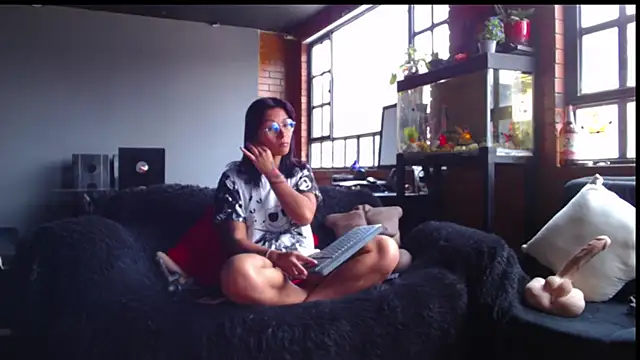 Snapshot of Sofynix chatting on 02/17/25, 04:15 Sofynix online show from 02/17/25, 04:15