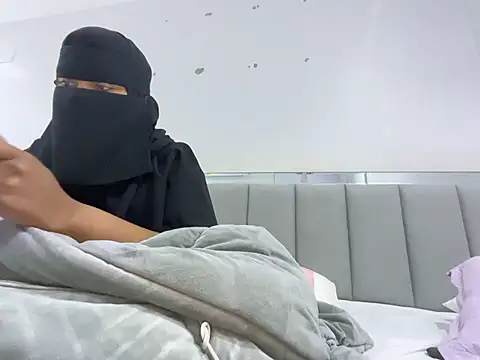 Submissive Arab online show from 02/12/25, 05:05