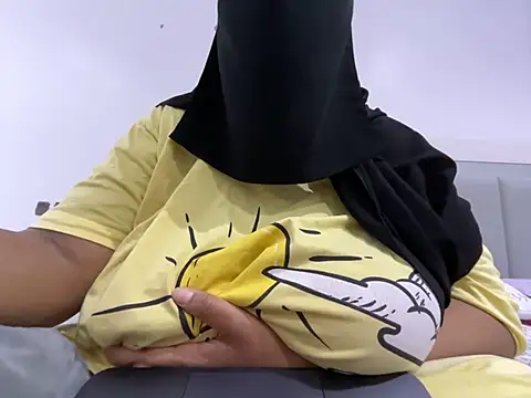 Submissive Arab online show from 02/21/25, 11:10