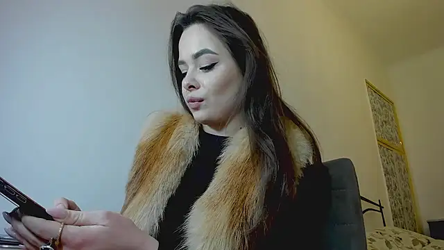 MistressMilana online show from 02/17/26, 05:52