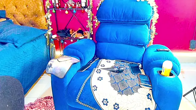 Naughty nightz online show from 12/25/24, 05:05