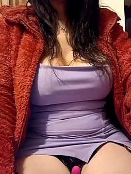 Snapshot of eva750 chatting on 01/27/25, 03:50 eva750 online show from 01/27/25, 03:50