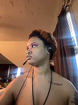 Snapshot of nickytheehawtie chatting on 02/20/26, 06:08 nickytheehawtie online show from 02/20/26, 06:08