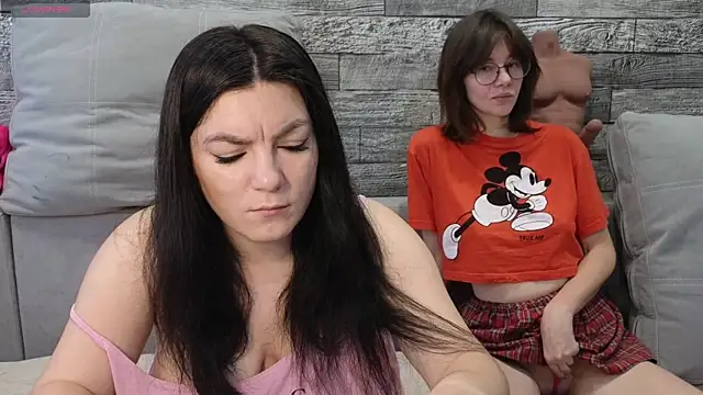 Vika loves you online show from 11/10/25, 02:32