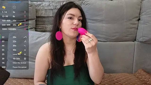 Snapshot of Vika_loves_you chatting on 05/07/26, 02:06 Vika loves you online show from 05/07/26, 02:06