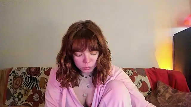 Snapshot of ClancyMorissey chatting on 01/04/25, 08:27 ClancyMorissey online show from 01/04/25, 08:27