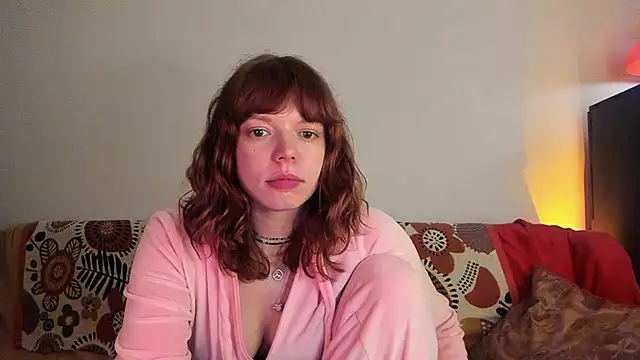 Snapshot of ClancyMorissey chatting on 01/04/25, 11:27 ClancyMorissey online show from 01/04/25, 11:27