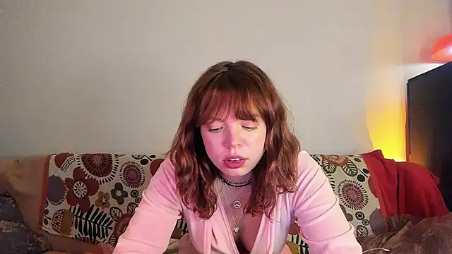 Snapshot of ClancyMorissey chatting on 01/07/25, 08:31 ClancyMorissey online show from 01/07/25, 08:31