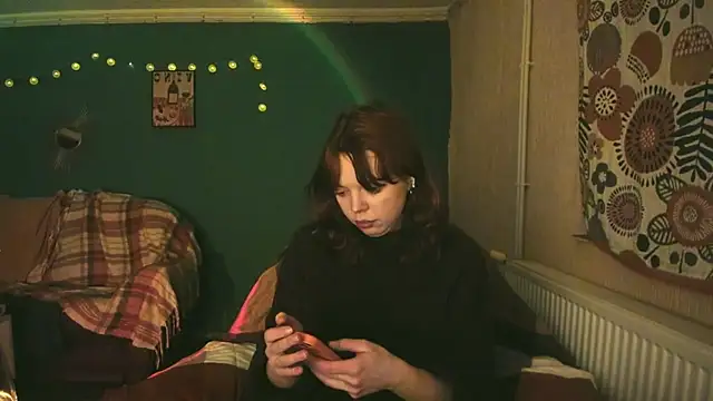 Snapshot of ClancyMorissey chatting on 02/15/25, 08:33 ClancyMorissey online show from 02/15/25, 08:33