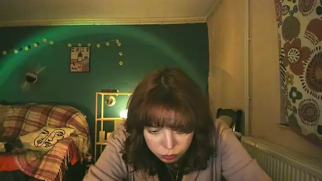 Snapshot of ClancyMorissey chatting on 02/25/25, 08:19 ClancyMorissey online show from 02/25/25, 08:19