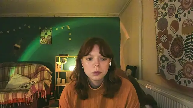 Snapshot of ClancyMorissey chatting on 03/04/25, 08:38 ClancyMorissey online show from 03/04/25, 08:38