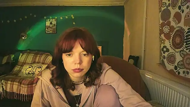 Snapshot of ClancyMorissey chatting on 03/06/25, 11:53 ClancyMorissey online show from 03/06/25, 11:53