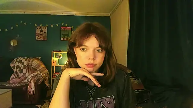 Snapshot of ClancyMorissey chatting on 09/19/25, 06:08 ClancyMorissey online show from 09/19/25, 06:08