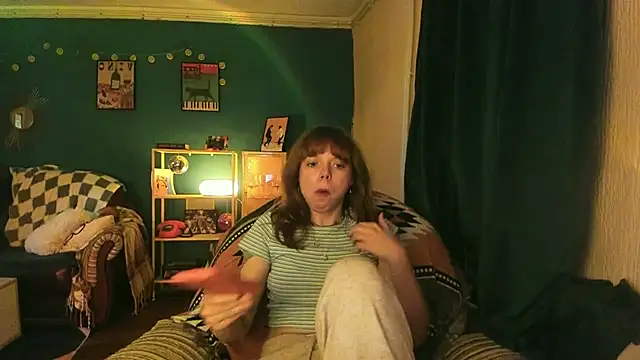 Snapshot of ClancyMorissey chatting on 10/10/25, 06:29 ClancyMorissey online show from 10/10/25, 06:29