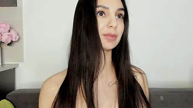 Snapshot of miss_emily_ chatting on 01/05/25, 08:52 miss emily  online show from 01/05/25, 08:52