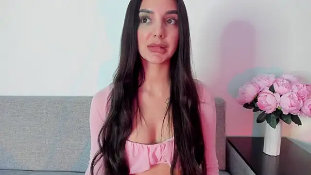 Snapshot of miss_emily_ chatting on 09/11/25, 01:39 miss emily  online show from 09/11/25, 01:39