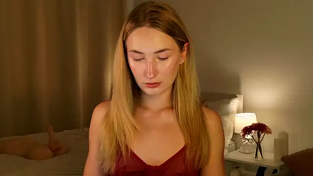 bella  rose online show from 06/15/26, 11:34