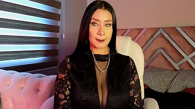  kelly hous36 online show from 02/17/25, 03:42