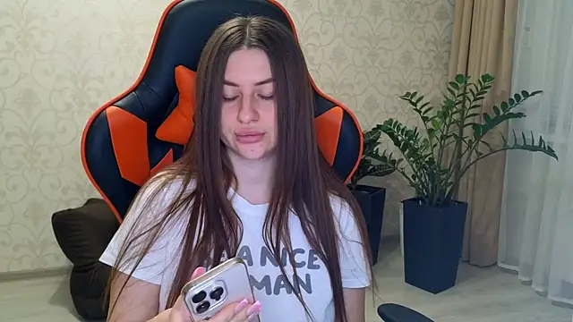 Elishka  online show from 11/15/25, 10:26