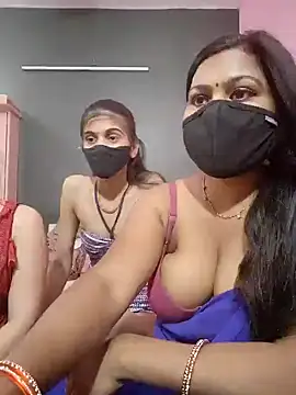 cutee  crazy online show from 04/15/26, 02:13