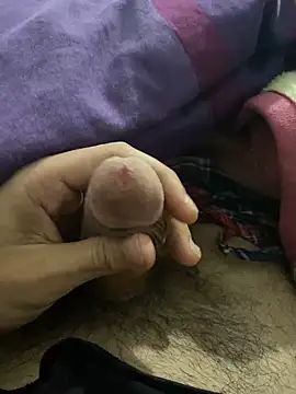 Snapshot of zelyot chatting on 02/26/25, 09:48 zelyot online show from 02/26/25, 09:48