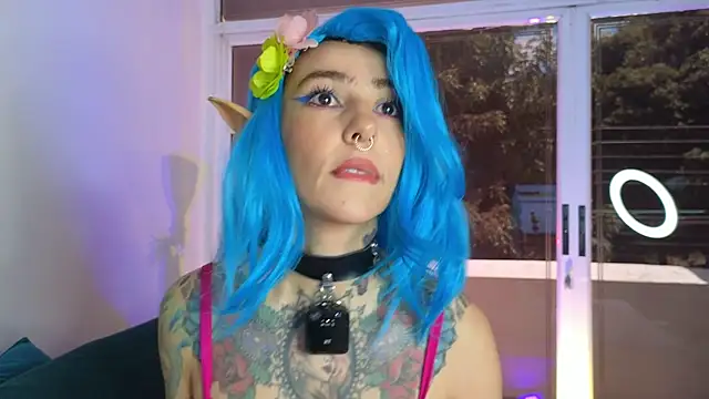 Evangelyne 1 online show from 10/12/25, 03:44