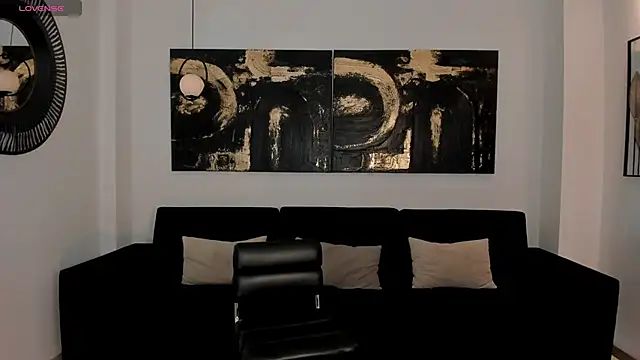 ToriCrossX online show from 12/14/25, 01:16