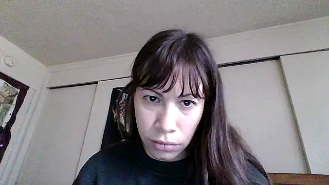 petitedoll29 online show from 12/08/24, 07:22