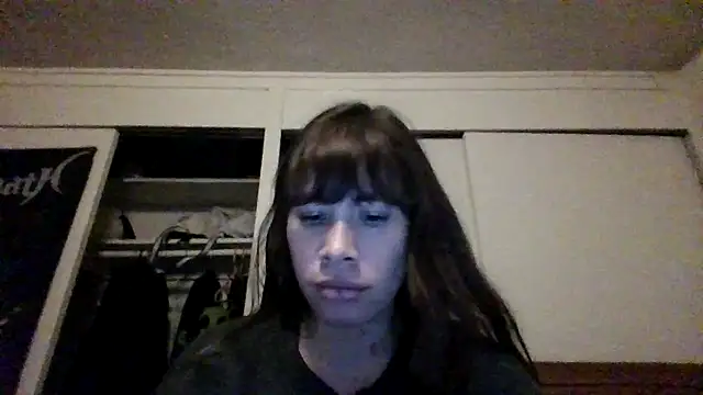 petitedoll29 online show from 12/25/24, 04:33