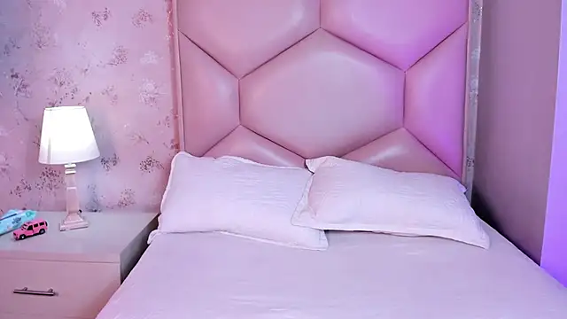 ambar sullivan online show from 11/30/25, 11:36