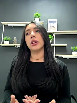 isabella jade online show from 12/03/25, 11:36