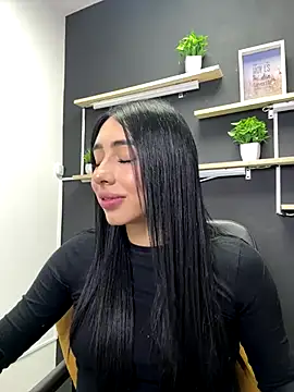 isabella jade online show from 12/17/25, 11:11