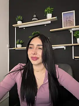 isabella jade online show from 02/11/26, 10:15