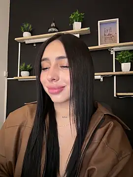 isabella jade online show from 02/17/26, 10:05