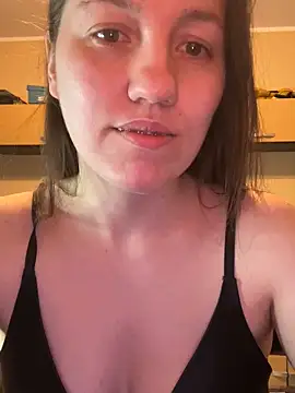 Snapshot of Nicole-Ray chatting on 03/15/25, 09:19 Nicole-Ray online show from 03/15/25, 09:19