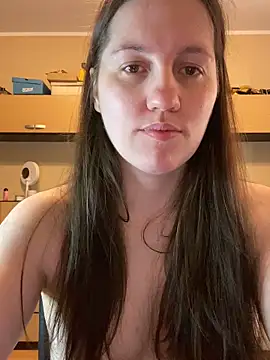 Snapshot of Nicole-Ray chatting on 03/18/25, 12:27 Nicole-Ray online show from 03/18/25, 12:27