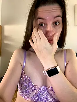 Nicole-Ray online show from 11/07/25, 10:59