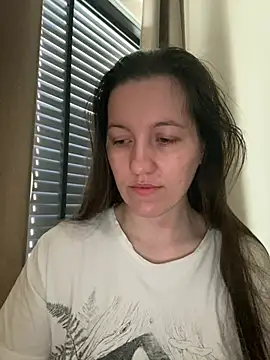 Nicole-Ray online show from 03/05/26, 09:49